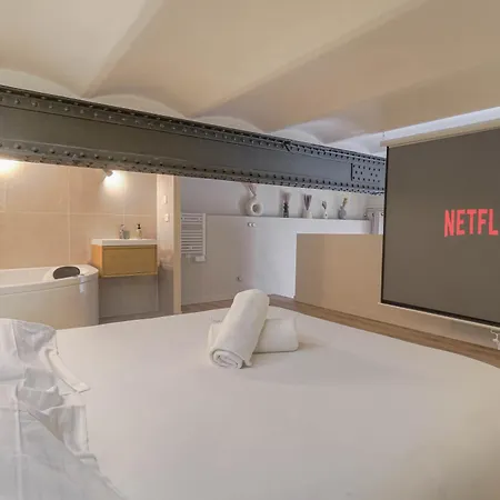 Apartamento Jacuzzi&cinéma - Loft Design - Porte De Lyon Caluire-et-Cuire